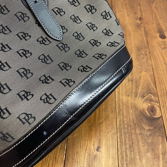 Dooney & Bourke Classic Vintage Retro Cabriolet Bucket Bag canvas and leather - Picture 10 of 12